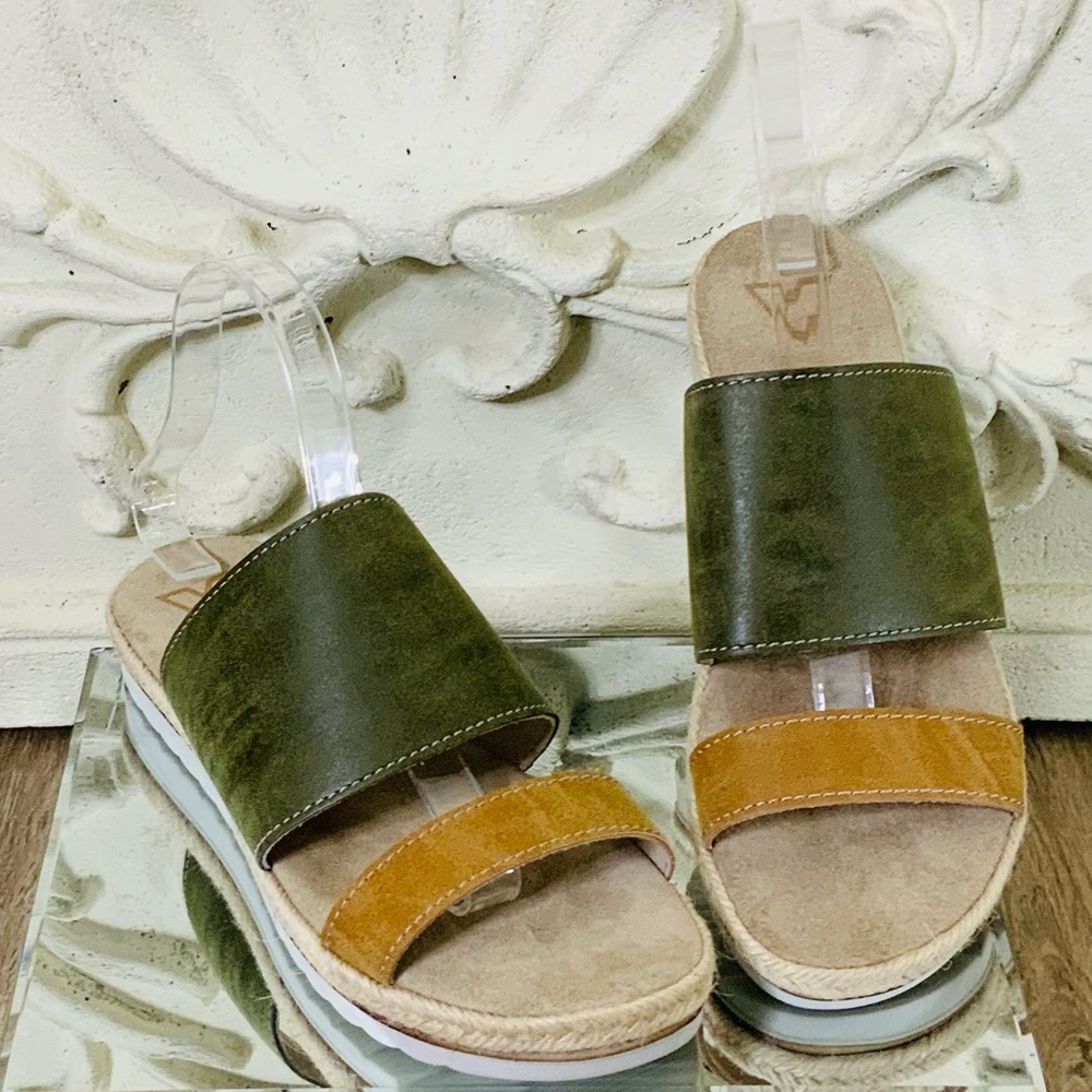 Alpine Design Italian Leather Double Strap Sandals